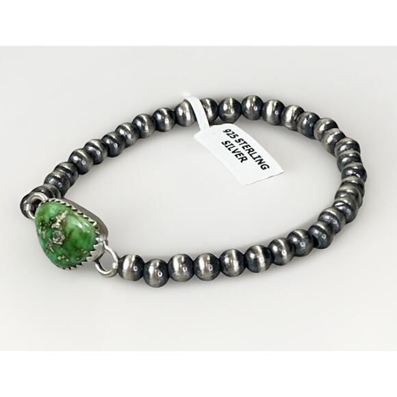 Native American Sterling Silver Pearl & Emerald Valley Turquoise Navajo Bracelet - Picture 4 of 13